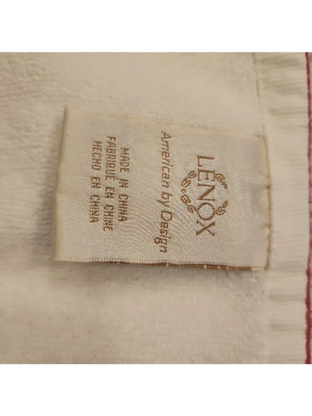 Lenox Christmas Holiday Bath Hand Towel Set Of 4 Red White Green Holly Bird